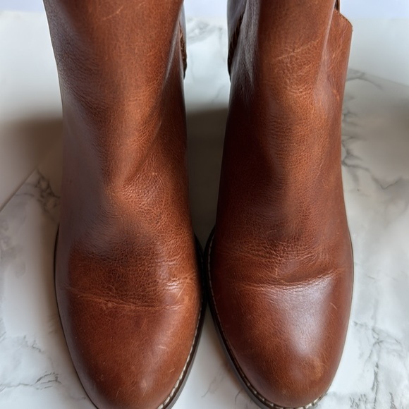 Crown Vintage Firiat Bootie size 9 Color Cognac NWOT - Picture 12 of 12